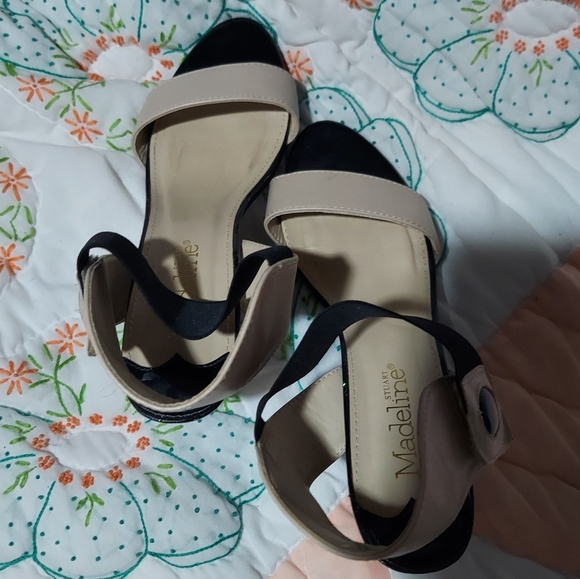 MADELINE STUART, MARCIE Black & Tan Strappy Sandal Heels, Size 8.5 - Picture 3 of 12